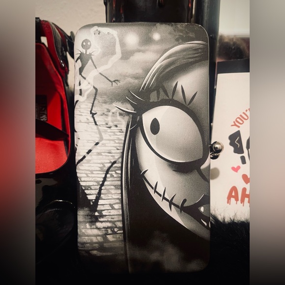 Hot Topic Handbags - Disney’s The Nightmare Before Christmas Clasp Wallet